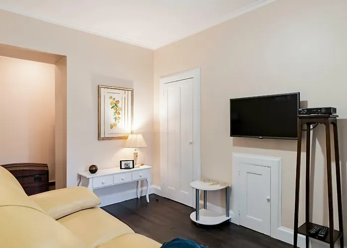 Casa Da Aldeia By An Island *